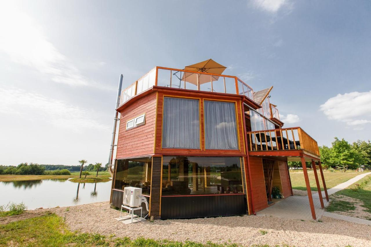 Brazylija Vip Vasarnamis Vila Kryliai Exterior foto