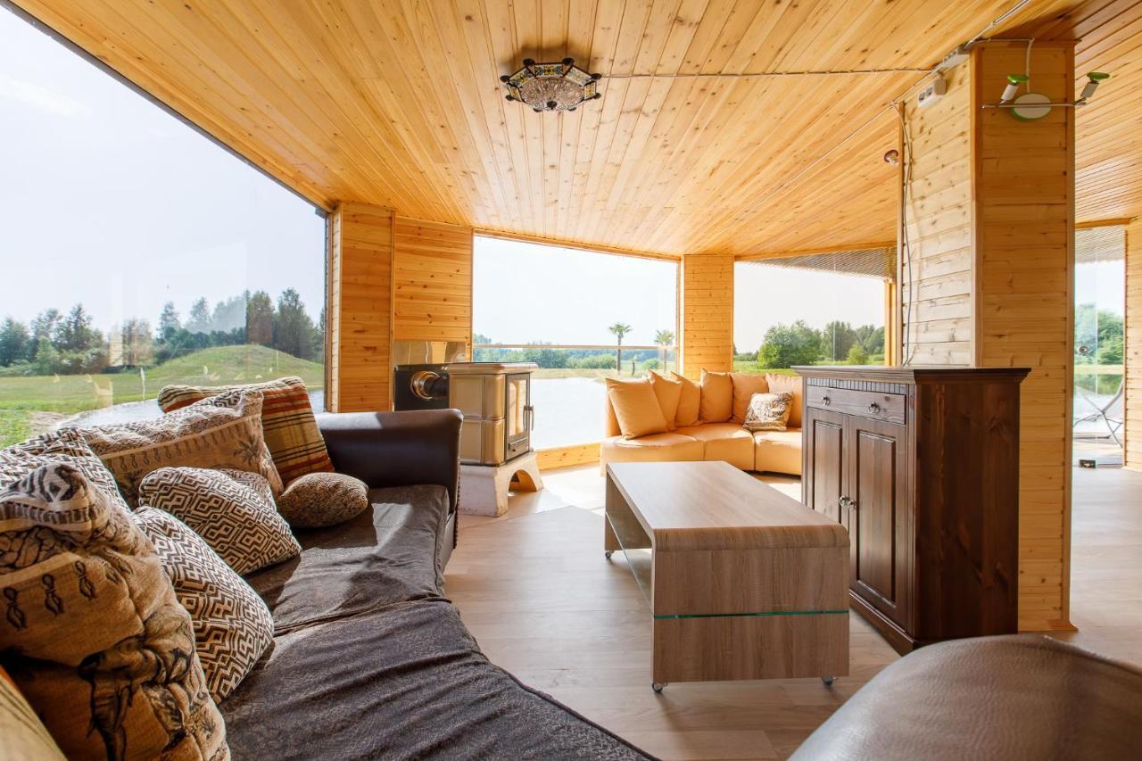 Brazylija Vip Vasarnamis Vila Kryliai Exterior foto